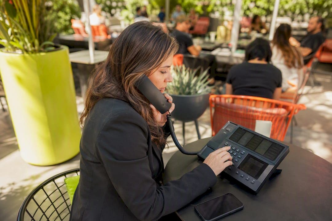 Lead Form Ads for Marketers: Real Time CRM Routing and 5 Minute Calls
